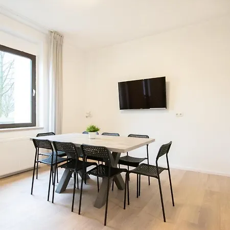 Apartmán Tolstov - 4 - 30 Min Messe Dus