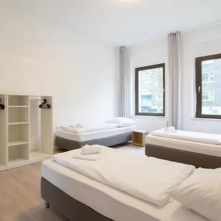 Apartman Tolstov - 4 - 30 Min Messe Dus *