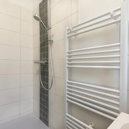 Apartman Tolstov - 4 - 30 Min Messe Dus Duisburg