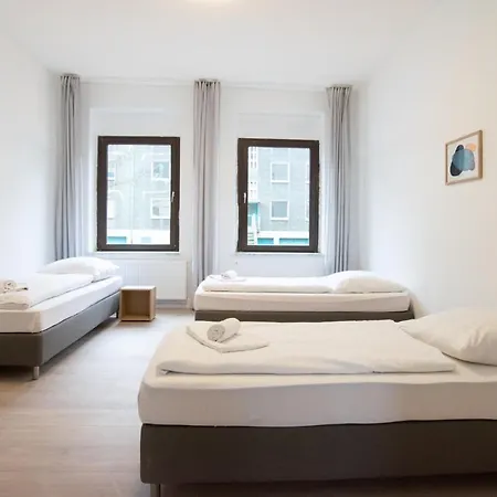 Apartman Tolstov - 4 - 30 Min Messe Dus Duisburg