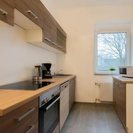 Tolstov - 4 - 30 Min Messe Dus Apartman *