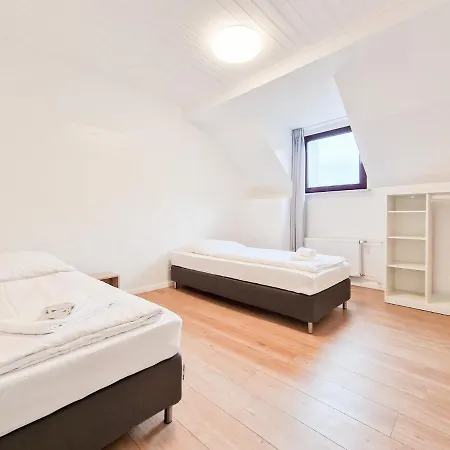 Raj Living - 4 - 30 Min Messe Dus Apartment