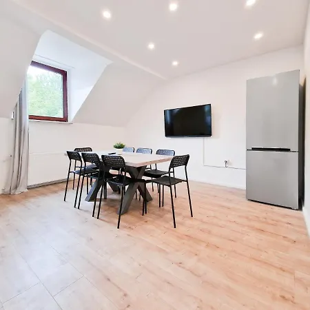 Apartment Tolstov - 4 - 30 Min Messe Dus *