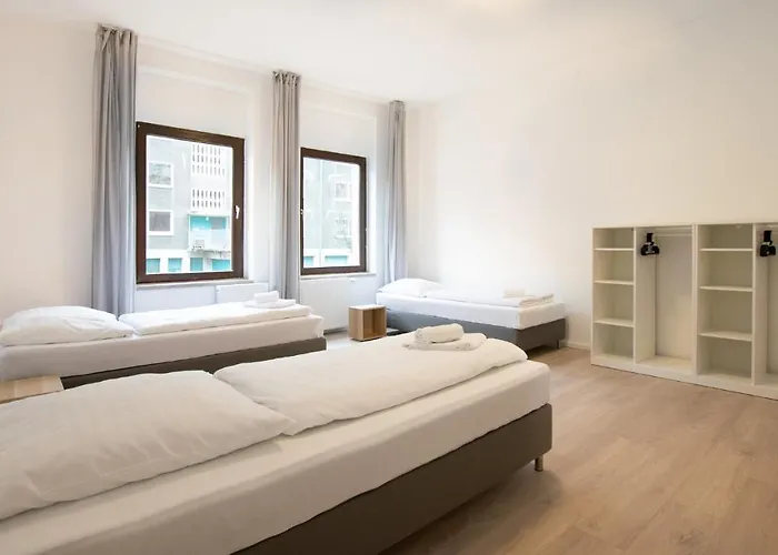 Tolstov - 4 - 30 Min Messe Dus 公寓 *